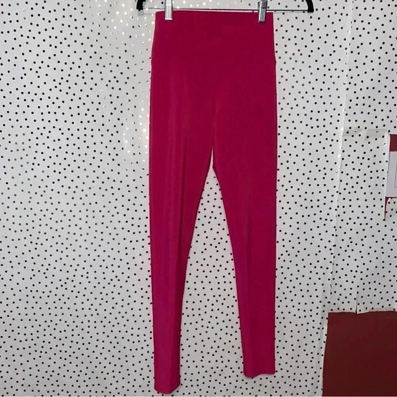 Beach Riot Sport Pink leggings - Picture 1 of 9